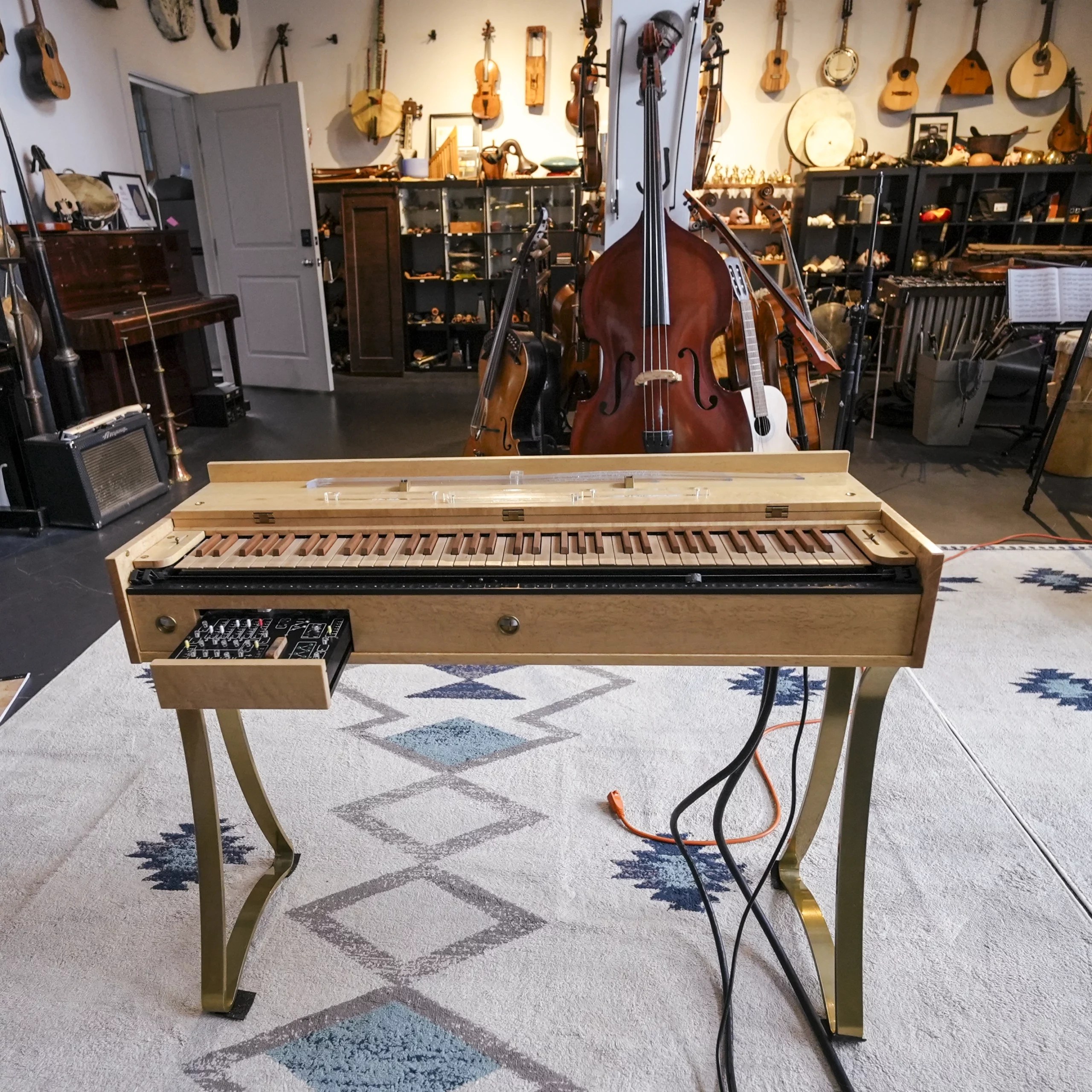 Onde Instrument Photo